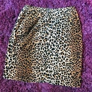Vintage leopard print mini skirt elastic waistband